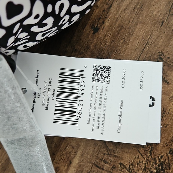 Kate Spade Leopard Print Cosmetic Bag - Picture 4 of 10